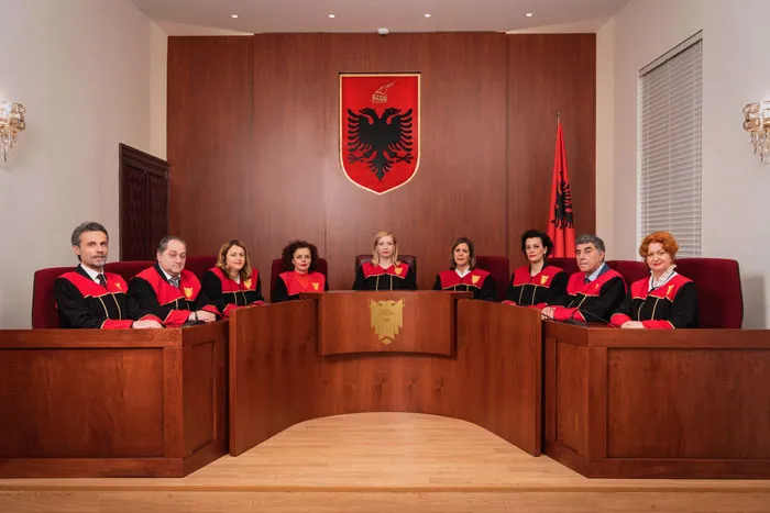 Gjykata Kushtetuese nuk shprehet për kompensimin e profesioneve të lira