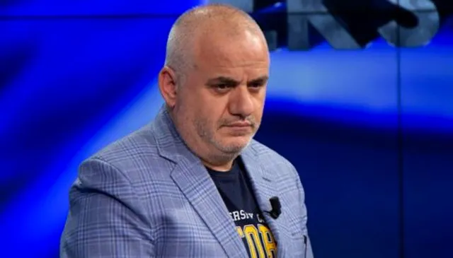 Artan Hoxha: Berishën po e këshillojnë keq, çdo fjalë që thotë do t’i përdoret kundër