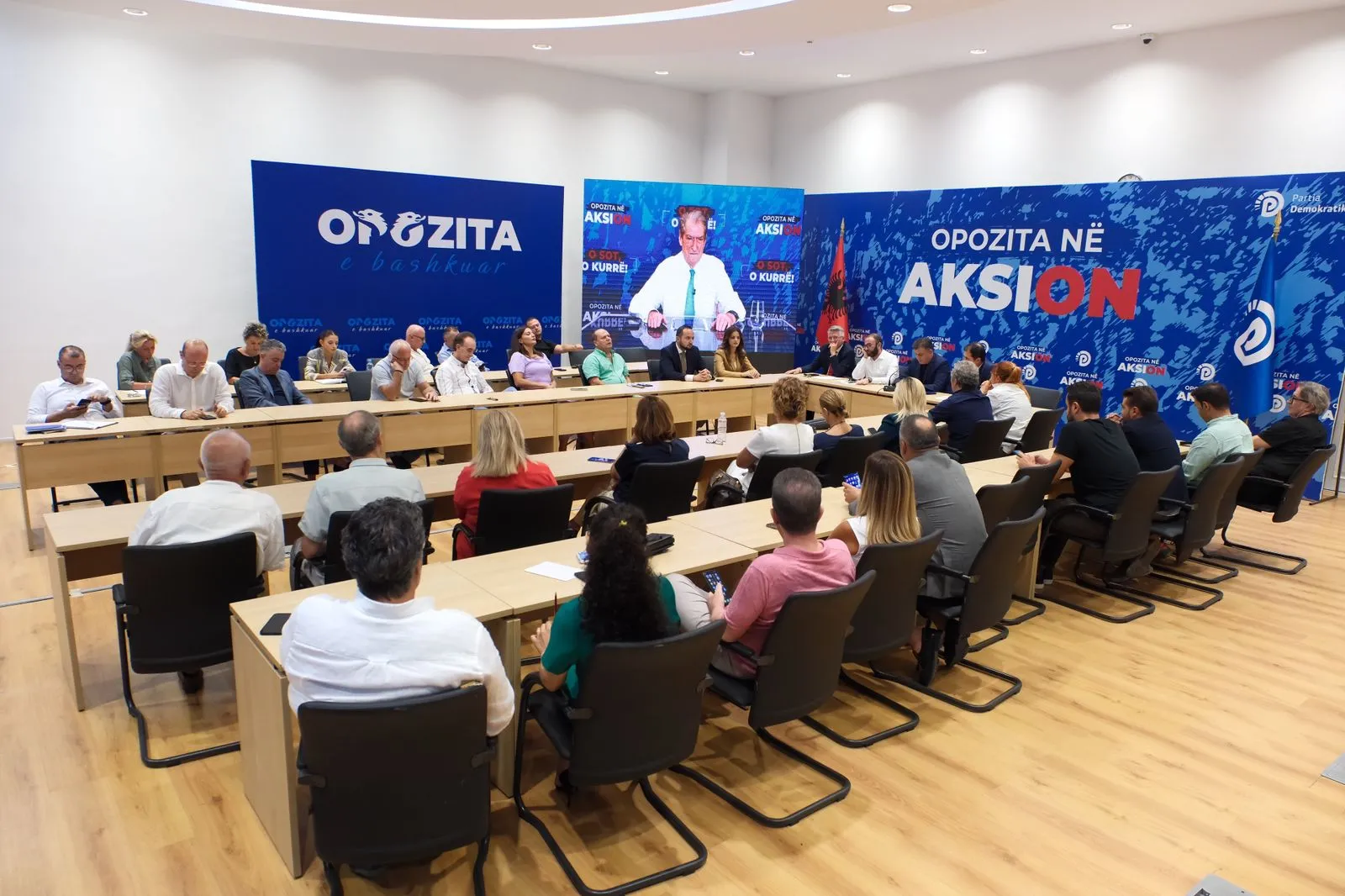 Zbardhen skenarët e opozitës, me 6 tetor protestë kombëtare, revoltë edhe në Kuvend