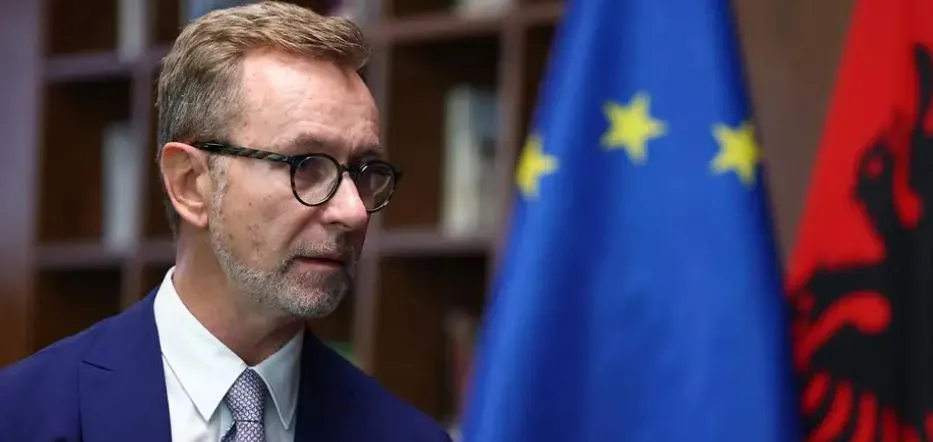 Ambasadori I BE, Gonzato: Rishikoni ligjin për investitorët strategjikë!