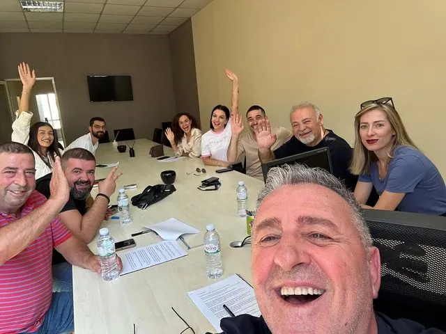 Aktori  Agron Llakaj së shpejti me një show të ri