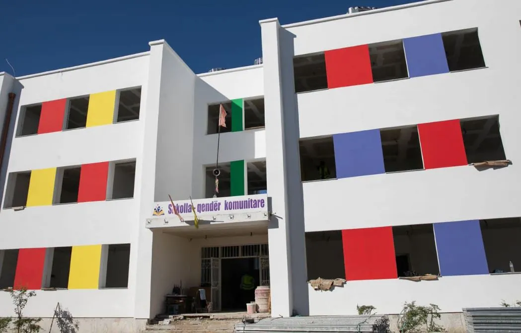 Durrës/Rama ndan pamjet nga shkolla “Demokracia” : Shumë shpejt do të presë 600 nxënës dhe mësues në mjediset e reja