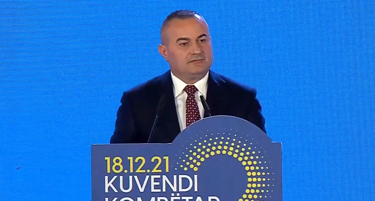 Ish-kryebashkiaku: Më nisën foto e video të modifikuara ku shfaqet imazhi im sepse refuzova të paguaj! Ju garantoj, janë të sajuara