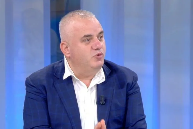Artan Hoxha publikon regjistrimin që dorëzoi në SPAK për ’21 Janarin’