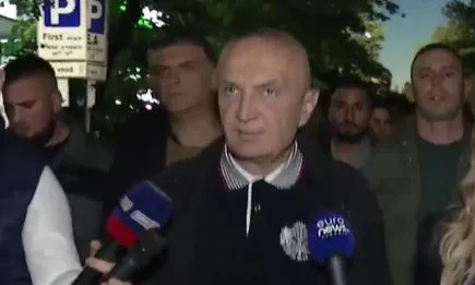 Ilir Meta i bashkohet tubimit të opozitës: Do protestojmë deri në përmbysjen e regjimit