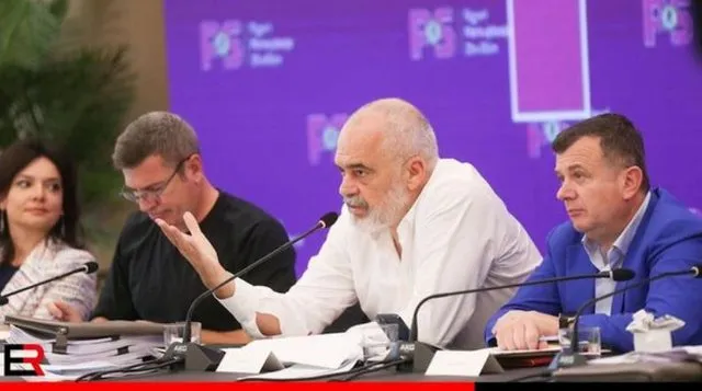 Rama kthehet në zyrë pas operacionit,mbledh sot kryebashkiakët