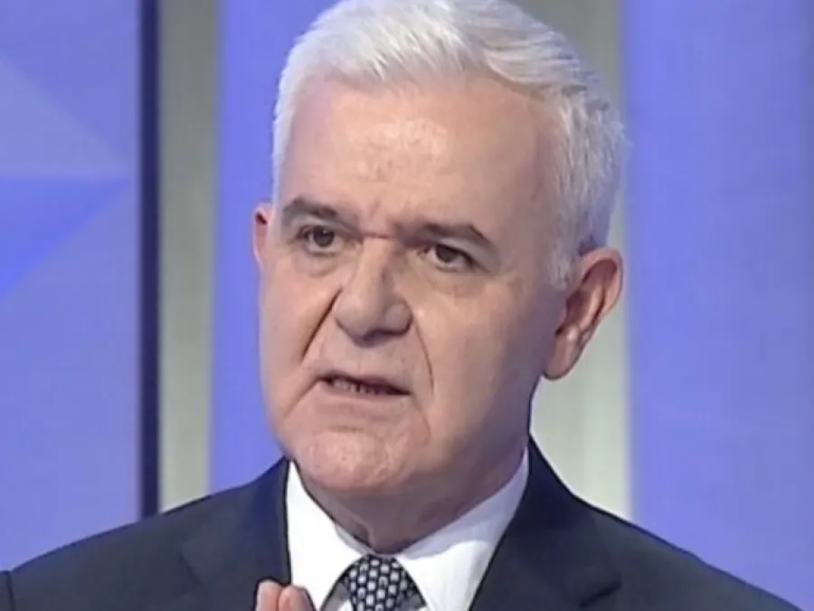 Fatmir Xhafaj konfirmon akuzat e opozitës për vëllain si të dënuar për trafik droge