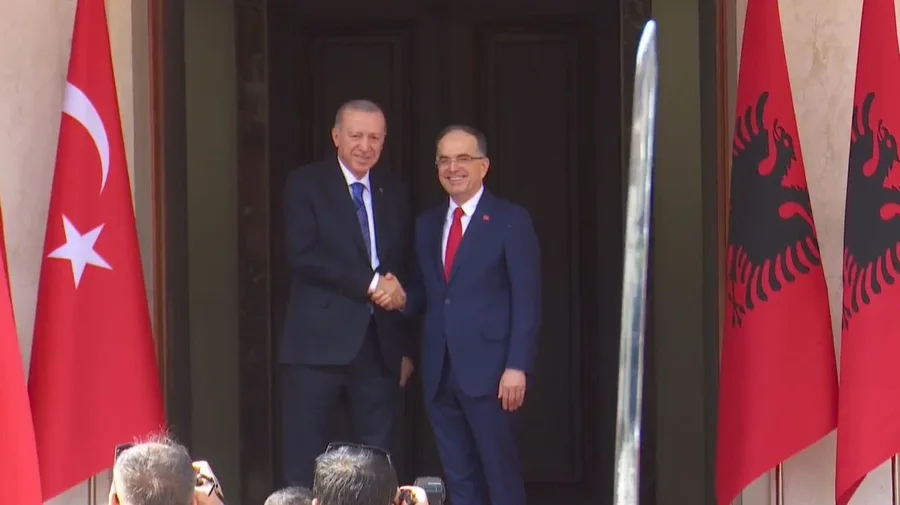 Erdogan takon në Presidencë  Begajn