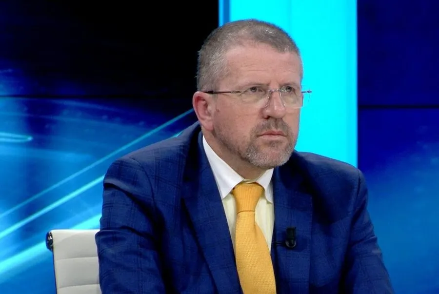 Ish-prokurori Eugen Beci: S’ka hapësirë, prokuroria duhet të fillojë hetimet në lidhje me mënyrën e arrestimit të Metës