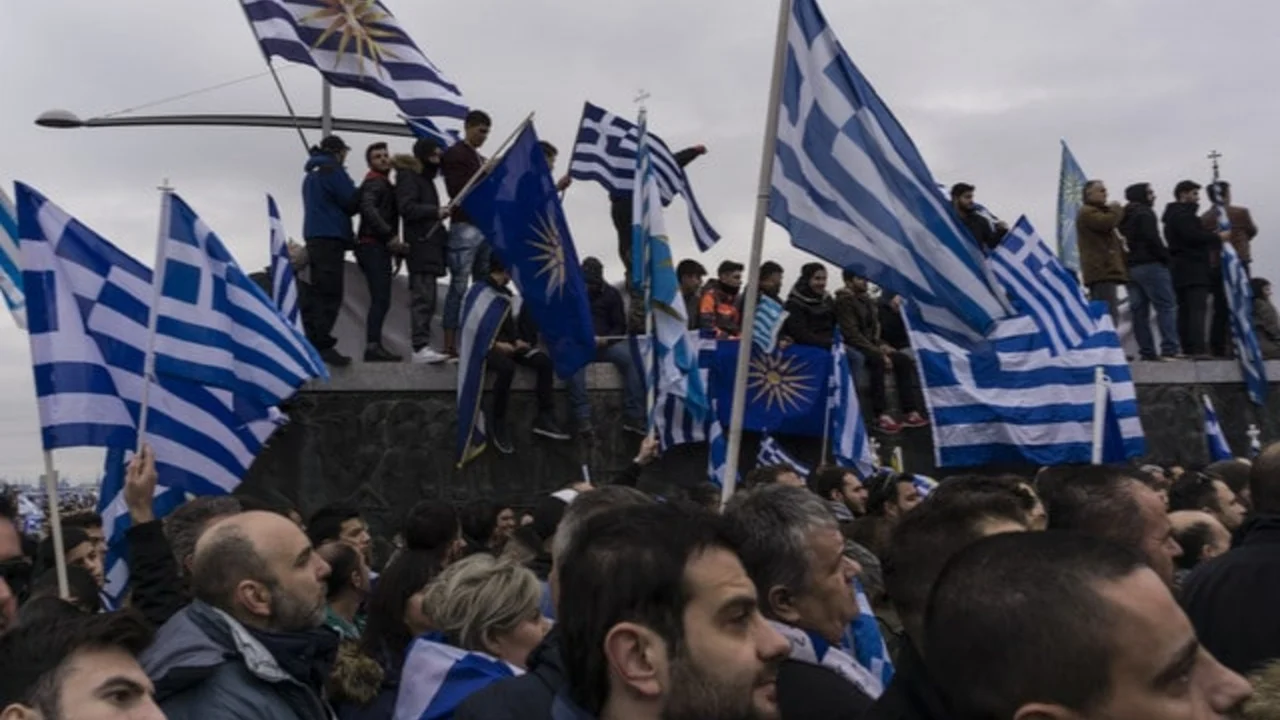 Greqi, sindikata e punonjësve në grevë, qeveria merr masat