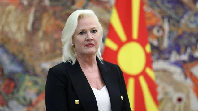 Ambasadorja amerikane paralajmëron zgjerimin e listës së zezë në Ballkan
