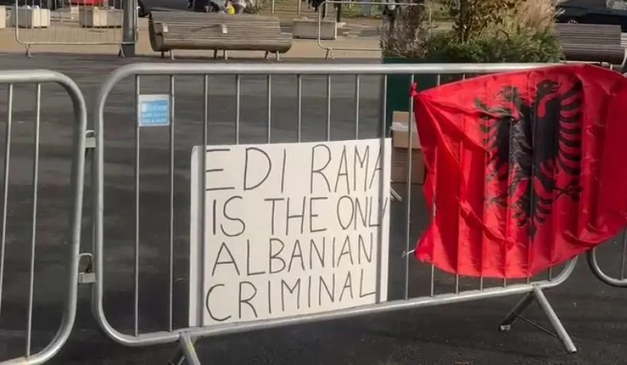 Takim elektoral në Londër, Rama pritet me protesta
