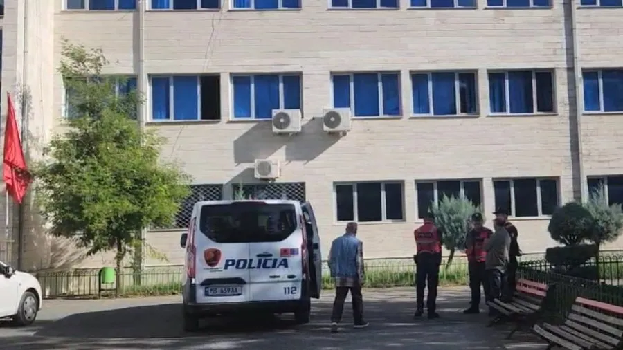 Detaje nga operacioni që çoi në pranga pedagogët në Elbasan