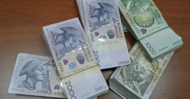 Opozita kishte kërkuar përcaktimin e  minimum jetik 200 euro në Shqipëri, Ministria e Financave hedh poshtë  propozimin
