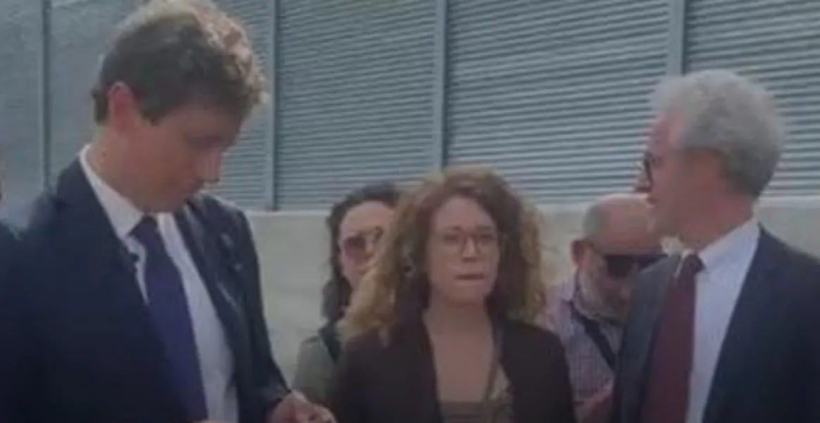 Një grup deputetësh italianë mbërrijnë në kampin e Gjadrit, janë kundër marrëveshjens së Melonit