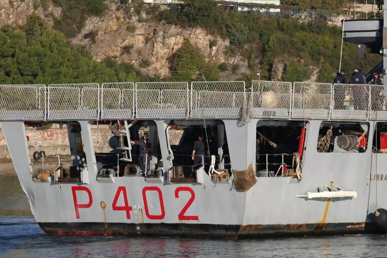 7 emigrantët e Gjadrit mbërrijnë në Brindisi
