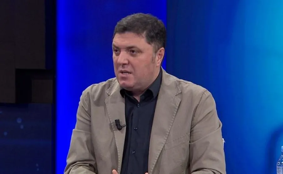 Deputeti Kreshnik Çollaku: Nëse do i hiqet Berishës ‘non grata’ pas fitores së Trump do ishte lehtësim për opozitën