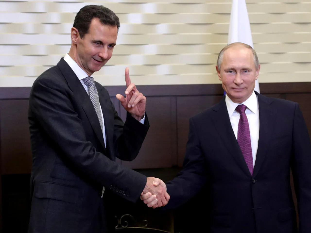 Bashar al-Assad dhe familja e tij mbërrijnë në Moskë; u jepet azil!