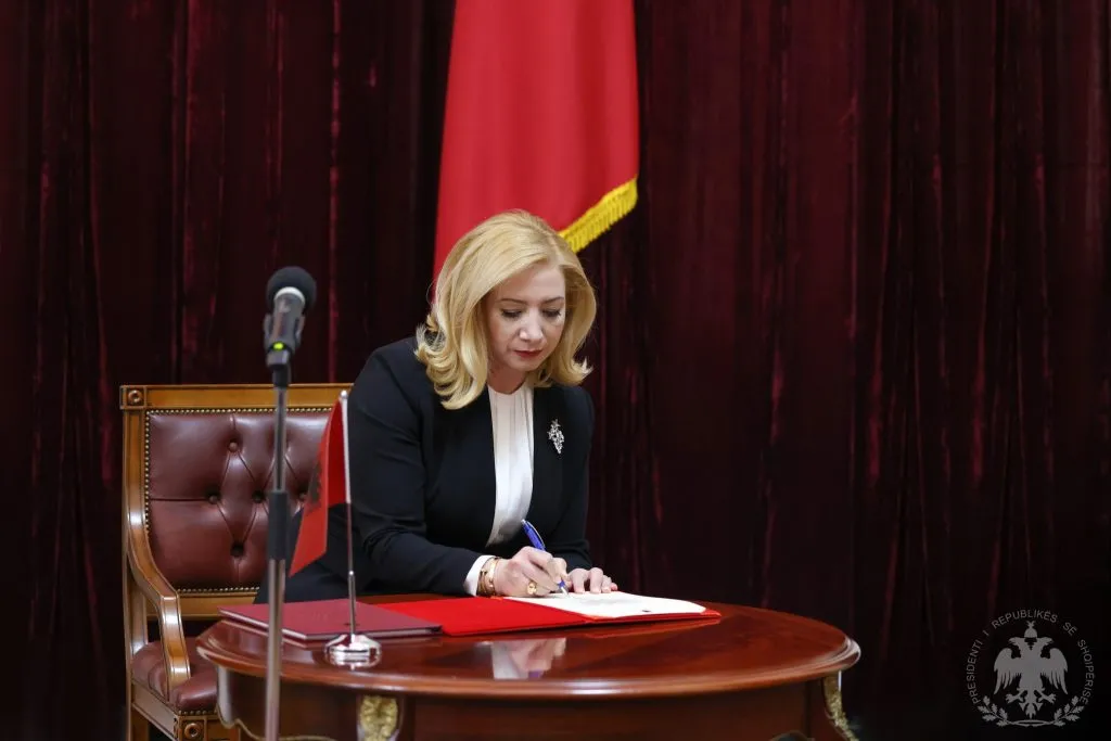 Gjykata e Lartë nis procedurat për zëvendësimin e Holta Zaçajt si kryetare e Kushtetueses
