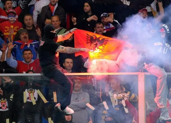 UEFA e vendos: Serbia pa tifozë në Shqipëri