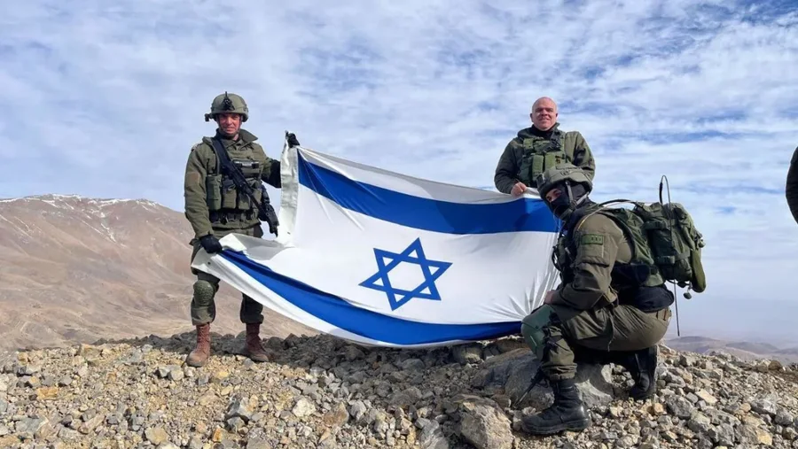 Pse Izraeli pushtoi malin më të lartë të Sirisë vetëm disa orë pas rënies së Assad?