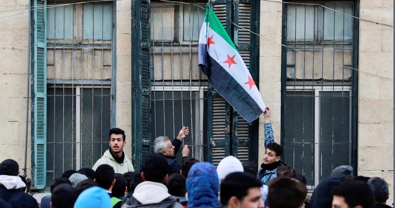 Siri/Një javë pas rrëzimit të Assad, rihapen shkollat