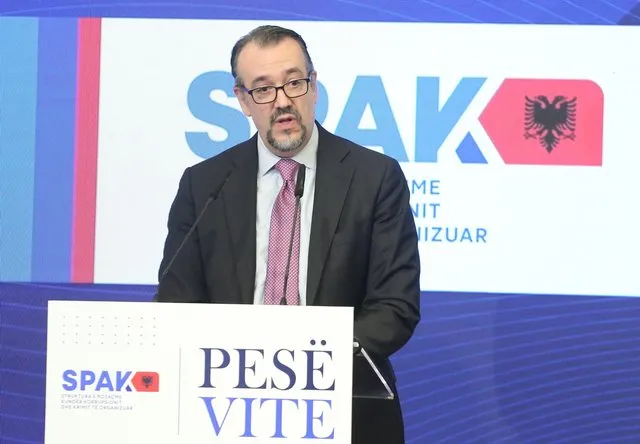 Zyrtari i SHBA-ve, Kasanof: Prokurorët e SPAK-ut duhet të riaplikojnë pas përfundimit të mandatit
