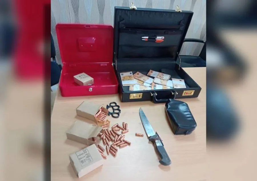 AMP  arreston dy policë: Njëri grabit ish-gruan, tjetri aksidenton qytetarët