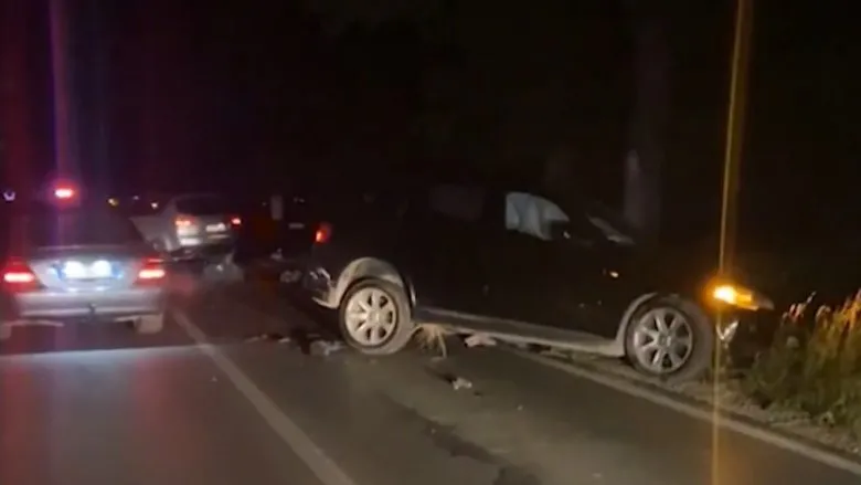 Aksident me vdekje në aksin Gjirokastër-Tepelenë, ndërron jetë drejtuesi i mjetit