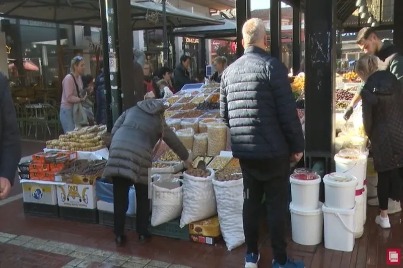 Shqipëria nuk njeh ulje çmimesh për darkën e ndërrimit të viteve