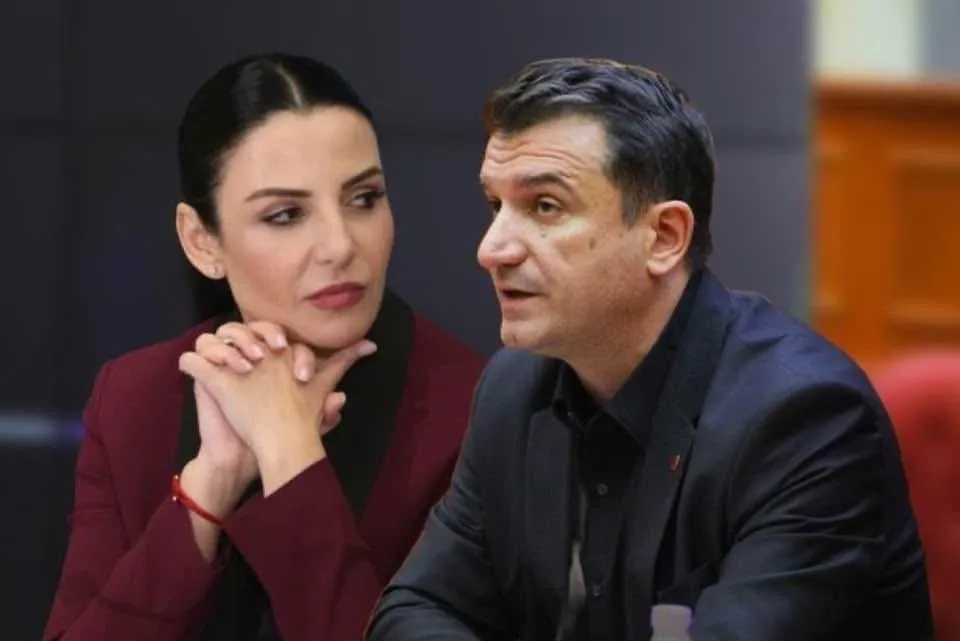 KONFLIKTI NË PS/ Veliaj koordinon sulmin mediatik ndaj Belinda Ballukut në lidhje me Unazën e Re