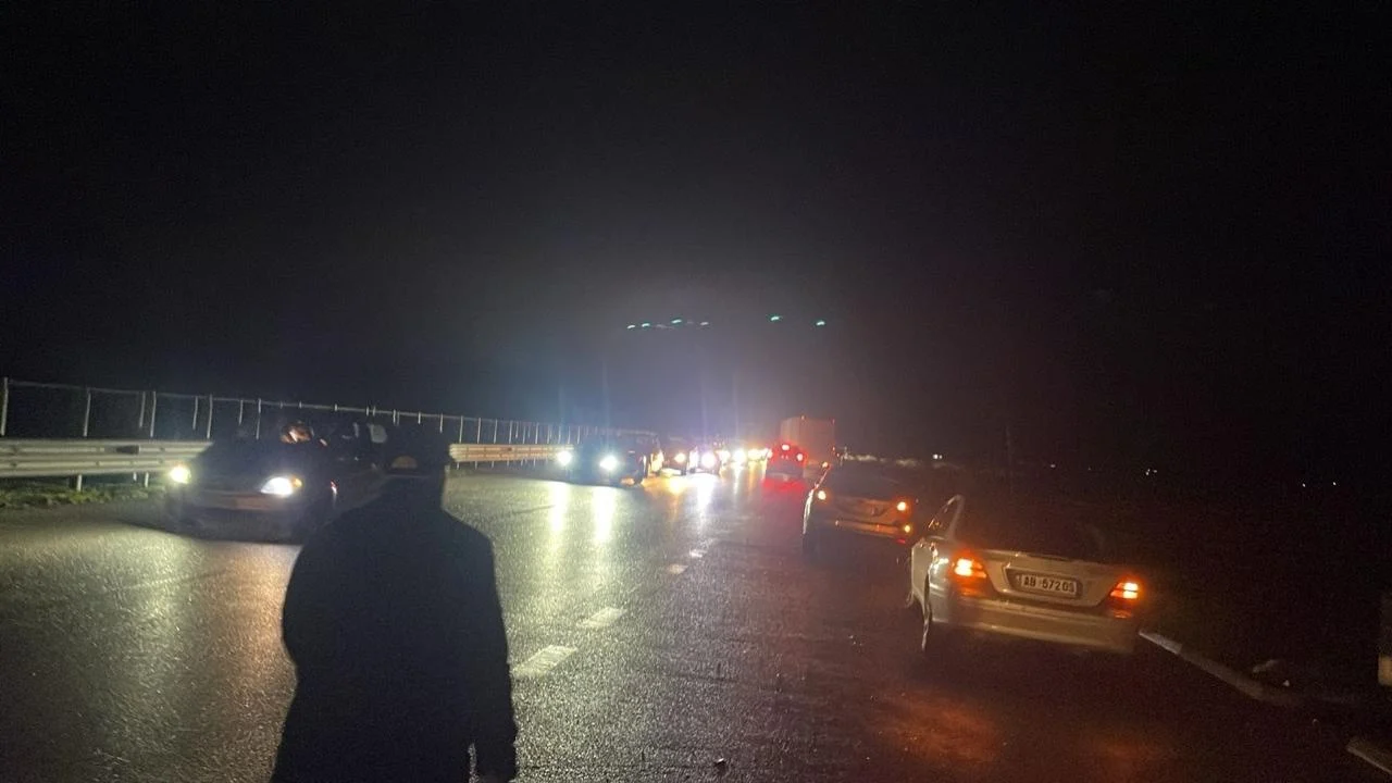 Identifikohet viktima që u qëllua me armë në autostradën Fier- Vlorë