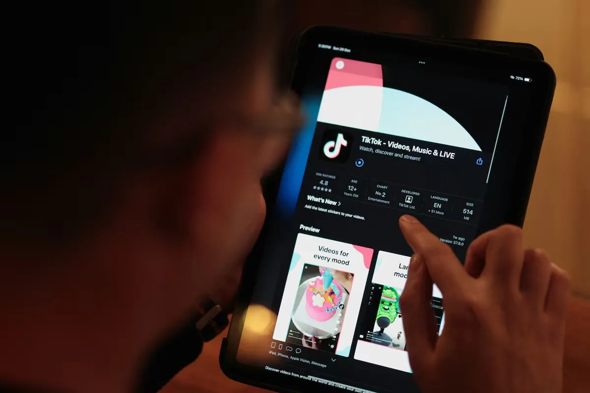 Reuters: Ndalimi i TikTok në Shqipëri ngjall debat mbi lirinë e shprehjes
