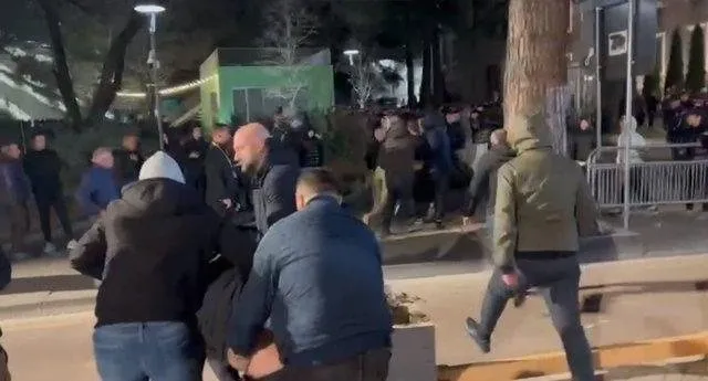 SPAK kthen në Prokurorinë e Tiranës kallëzimin  e  PD : Policia nën hetim për dhunën ndaj protestuesve