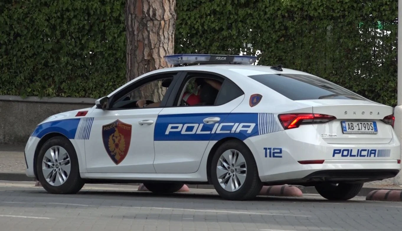 Ndërron jetë një person në Tiranë, po flinte në kabinën elektrike që u dogj