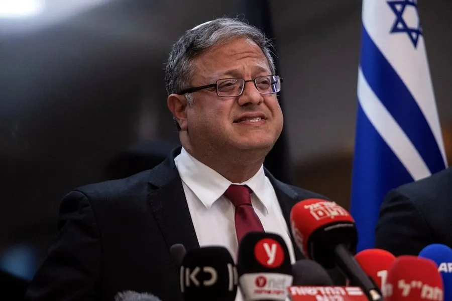 Ministri izraelit i Sigurisë jep dorëheqjen pas armëpushimit në Gaza