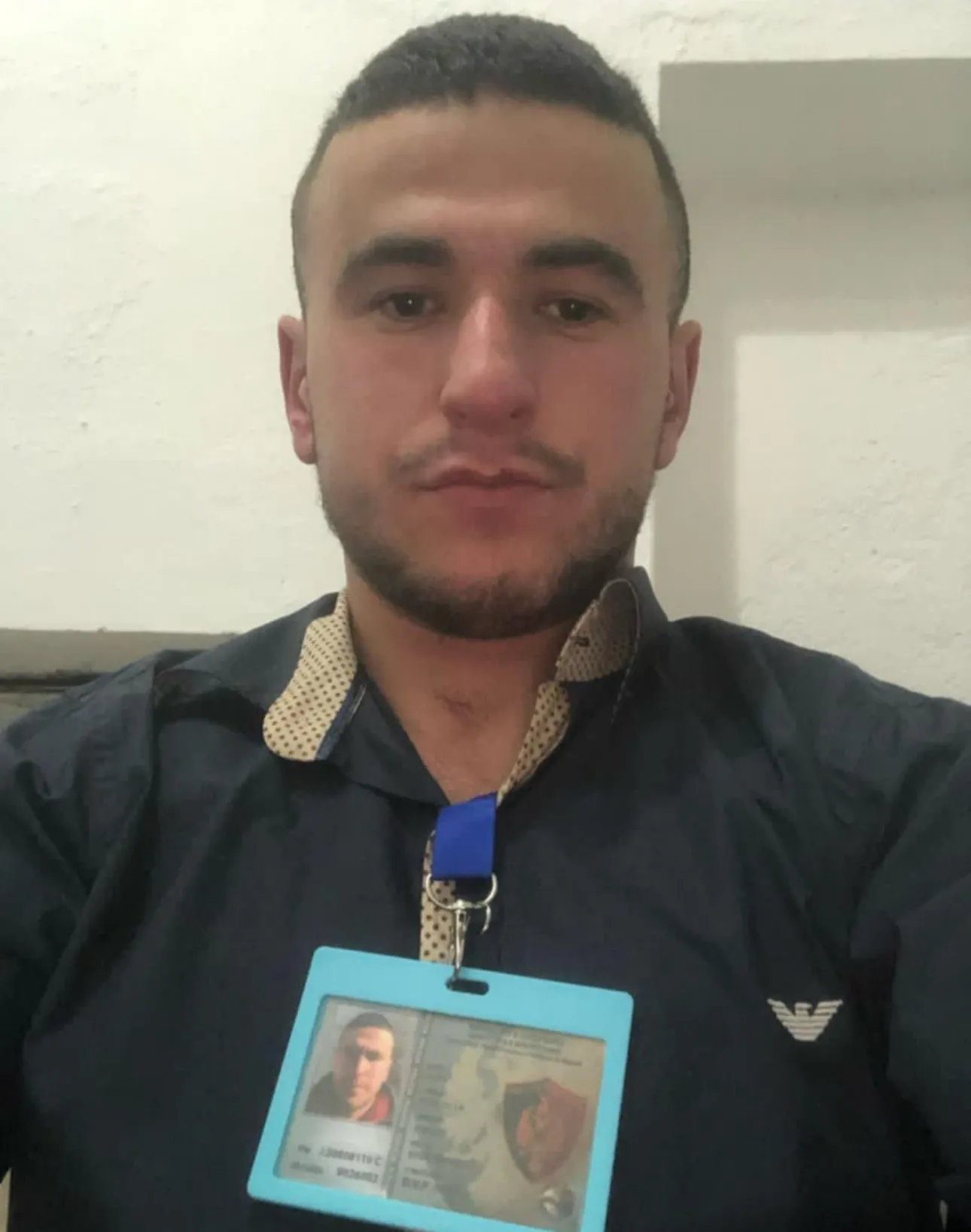 VIDEO/ Denoncimi i qytetarit nga Dibra: Mashtron qytetarët duke u hequr si punonjës policie