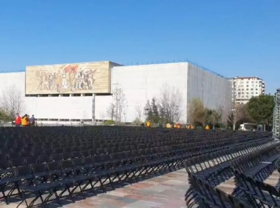 Rama thërret miting me punonjësit e Bashkisë së Tiranës