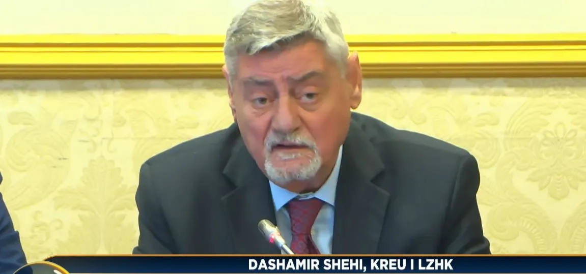 Shehi prezanton koalicionin “LZHK-Djathtas” : I ftoj të gjithë t’i bashkohen listës së hapur!