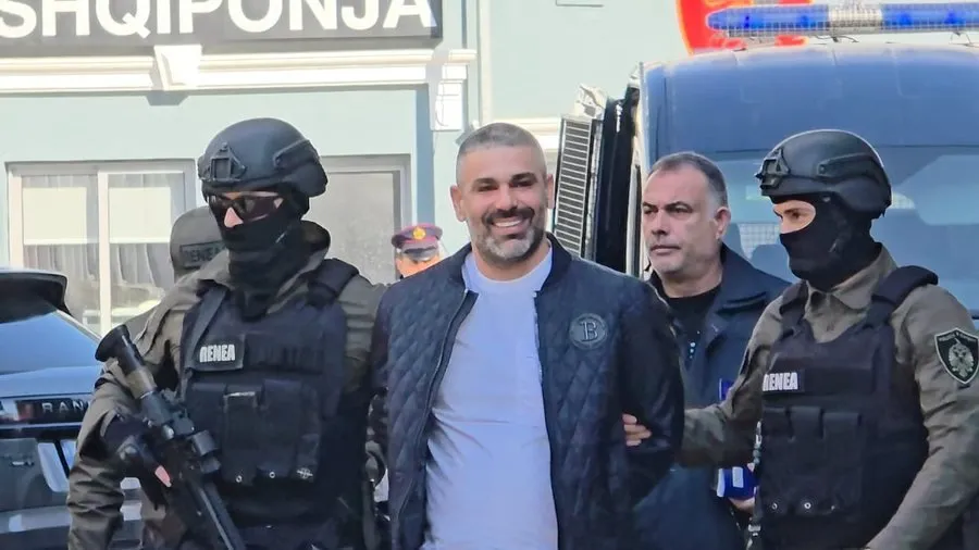 Safet Bajri mbetet në burg