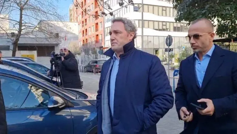 SPAK çon për gjykim Bardh Spahinë: Nuk zbatoi vendimin e Gjykatës për ta kthyer në detyrë