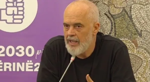 Rama vijon luftën ndaj opozitës : Zhabat janë plakur, bretkosat janë sfilitur, zhapikët janë çmendur!