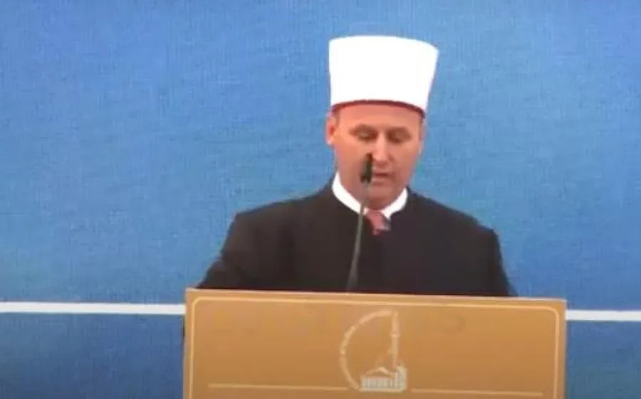 Kreu i KMSH-së: Jetojmë në një epokë ku vlerat e familjes po lëkunden, ku njeriu matet me atë çfarë ka dhe jo atë çfarë është