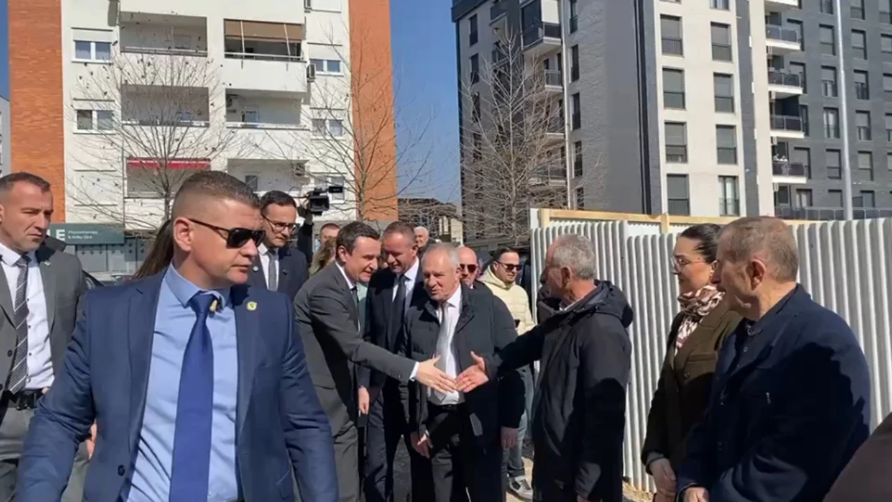 Albin Kurti nuk paraqitet në Prokurorinë e Posaçme