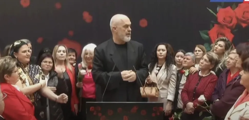 Pak propagandë pë 8 marsin! Rama: Do pastrojmë shtëpinë tonë nga hajdutë!