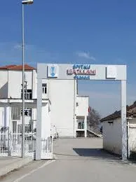 Tropojë/I riu godet 45-vjeçarin me thikë