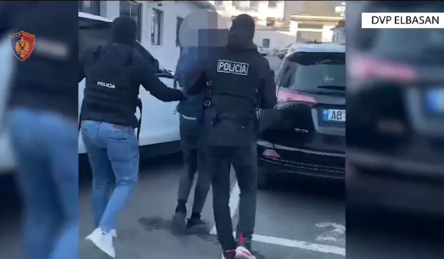 Elbasan/ Policia ndalon Aurel Mehjan, dhëndrin e ish kryebashkiakut Qazim Sejdini