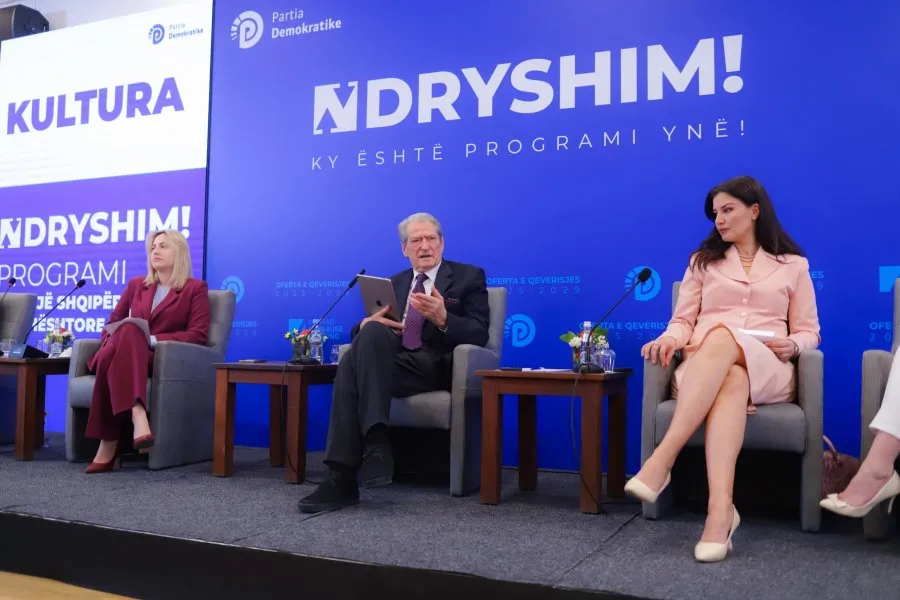 Berisha shpalos programin e PD për kulturën dhe librin