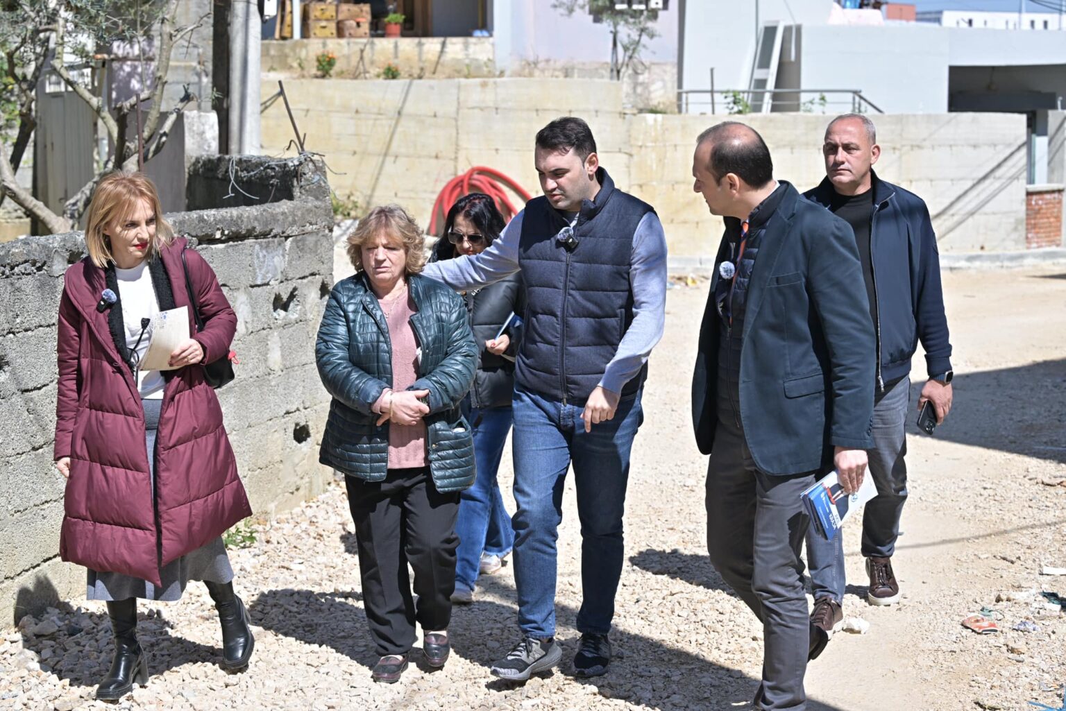 Këlliçi takime me banorët e Selitës: PD do të ndërhyjë për zgjidhjen e problemeve