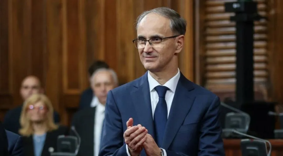 Ky është kryeministri i ri i Serbisë, Gjuro Macut
